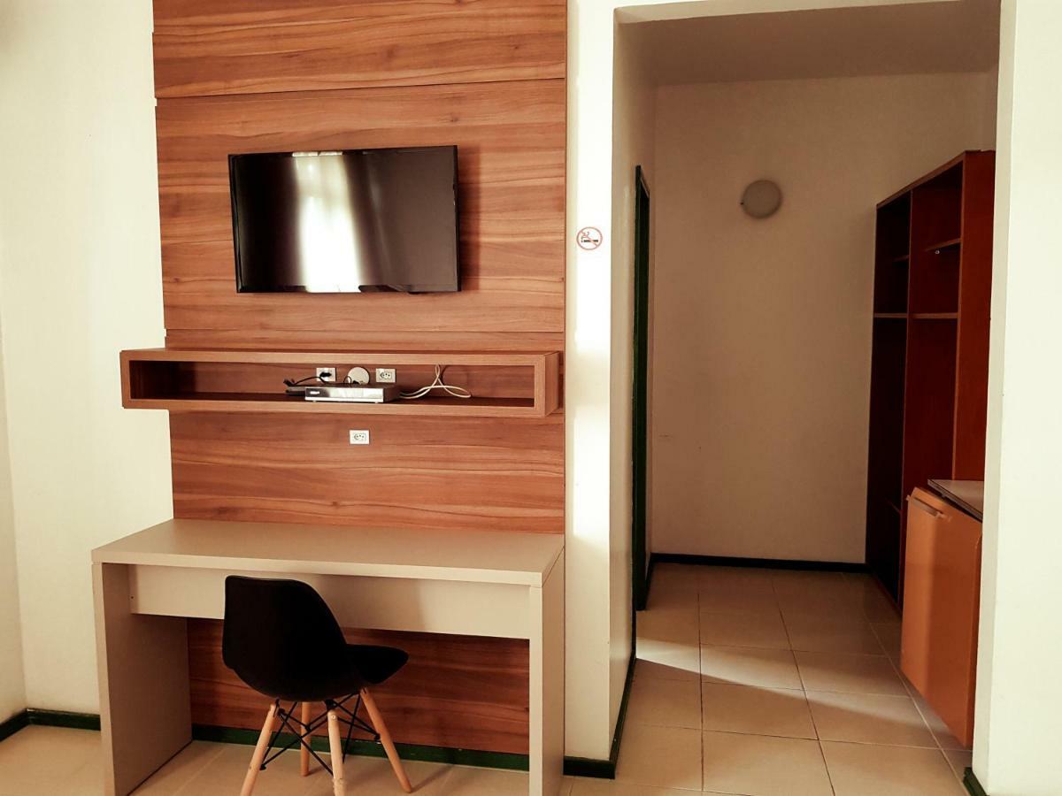 Hotel Pousada Henrique Lage 因比图巴 外观 照片